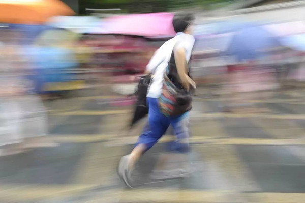 广州暴雨突袭，高考继续_91香蕉视频官网机厂家